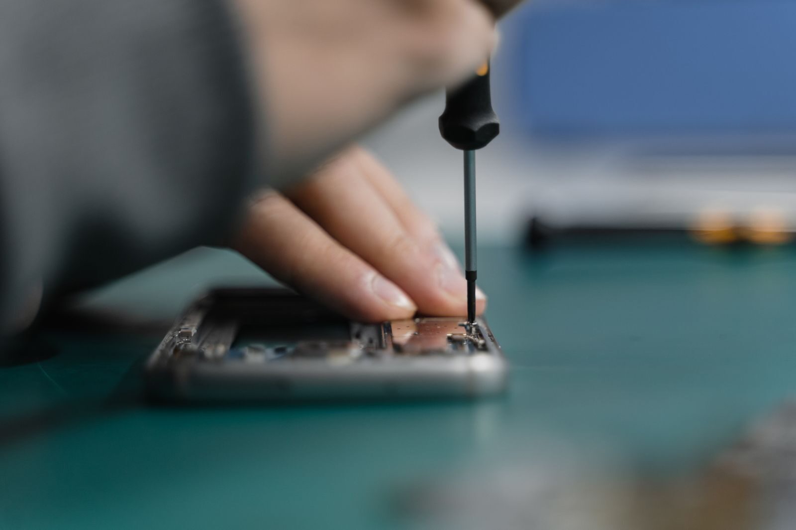 EU Right to Repair: What Device Makers Must Do Now, and How Odoo Helps